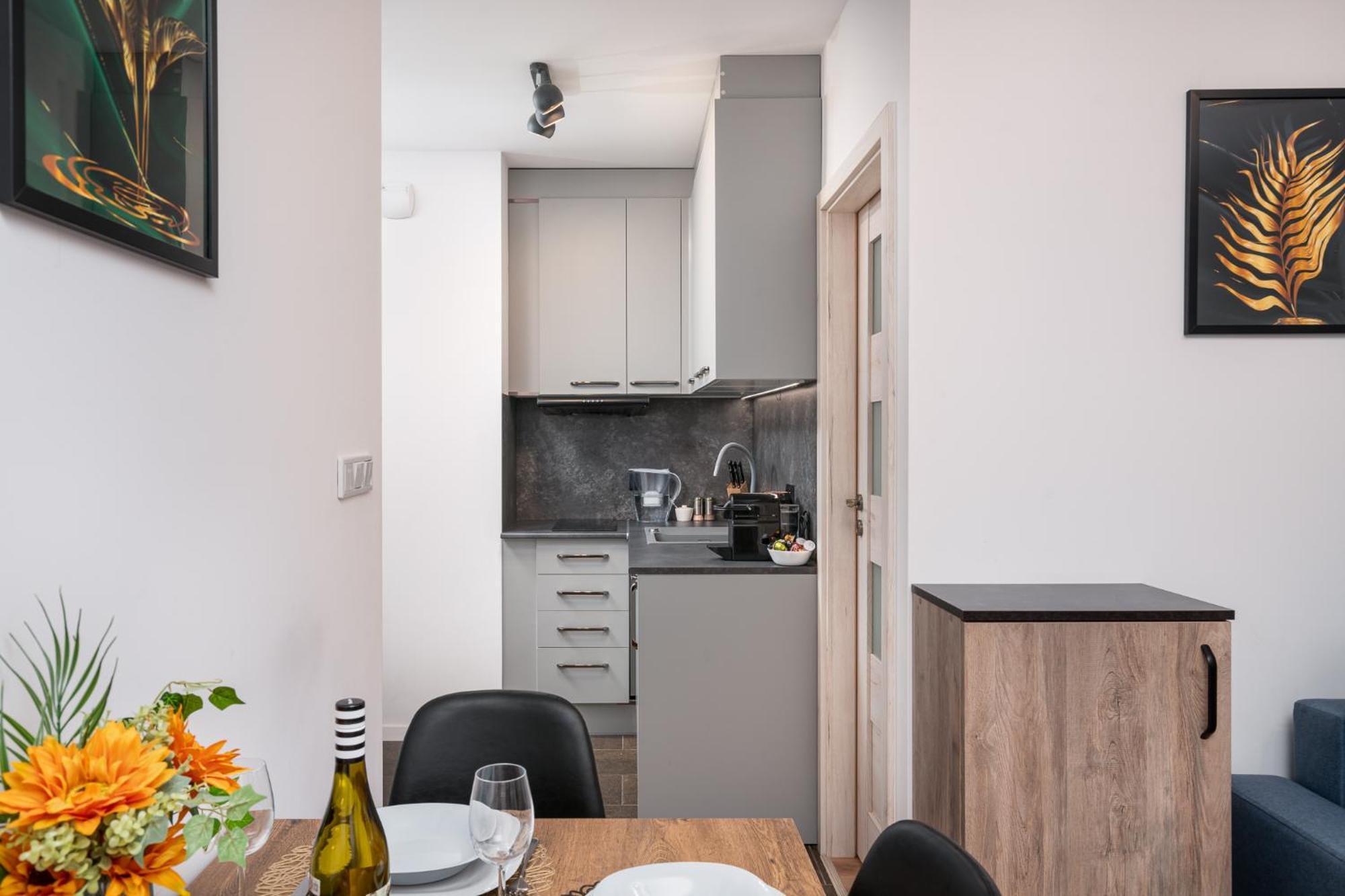 ורוצלב Apartwro 3Th - Apartament Przy Dworcu Glownym Pkp, Balkon, Garaz, Rowery מראה חיצוני תמונה